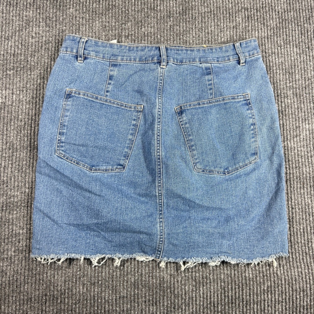 H&M &Denim Skirt Women's 12 Blue Denim Mini Raw Hem Medium Wash - Picture 2 of 6